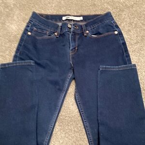 Blue Skinny Jeans Sleek Silhouette
